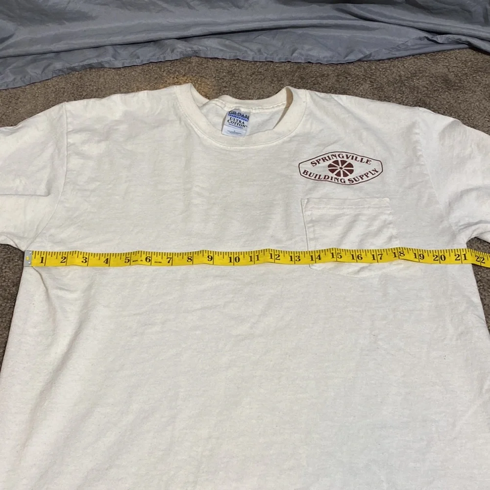 Random Vintage Pocket Tee - Picture 7 of 10